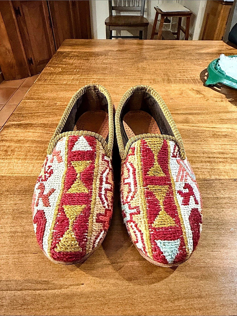 Women's Geometric Flats Red & White EU 36